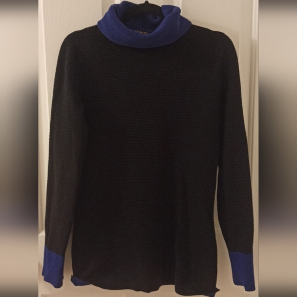 Golbary Israeli Sweater - Picture 3 of 3